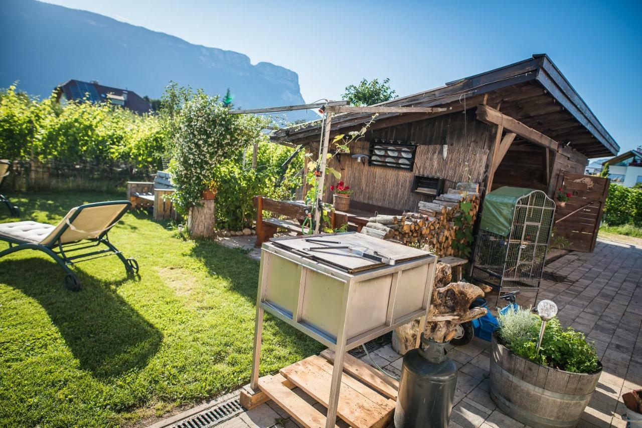 Lochererhof Daire Appiano Sulla Strada Del Vino Dış mekan fotoğraf